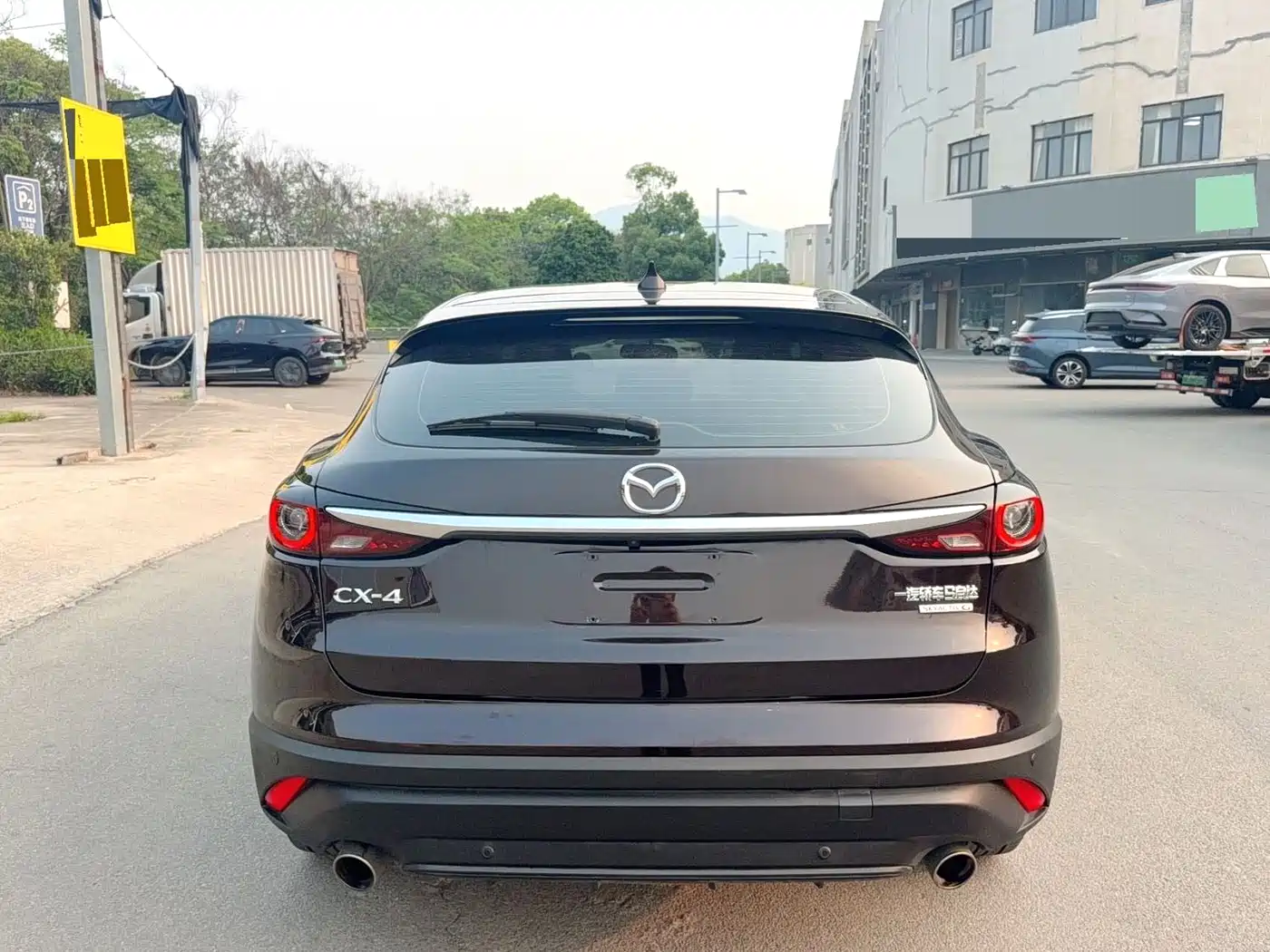 Фото 8 - Mazda CX-4