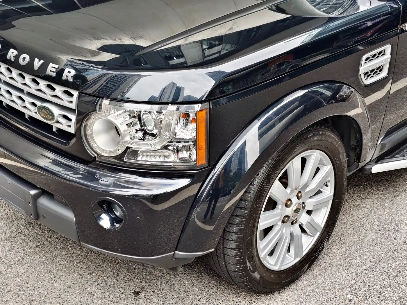 Land Rover Discovery 2012 3.0 SDV6 HSE Diesel фото 8