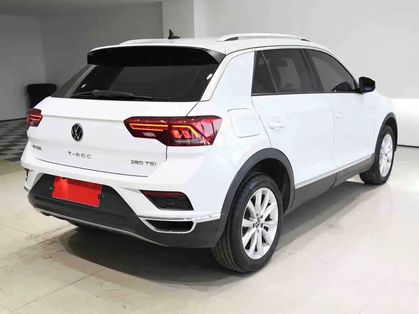 VOLKSWAGEN T ROC EXPLORING SONGS