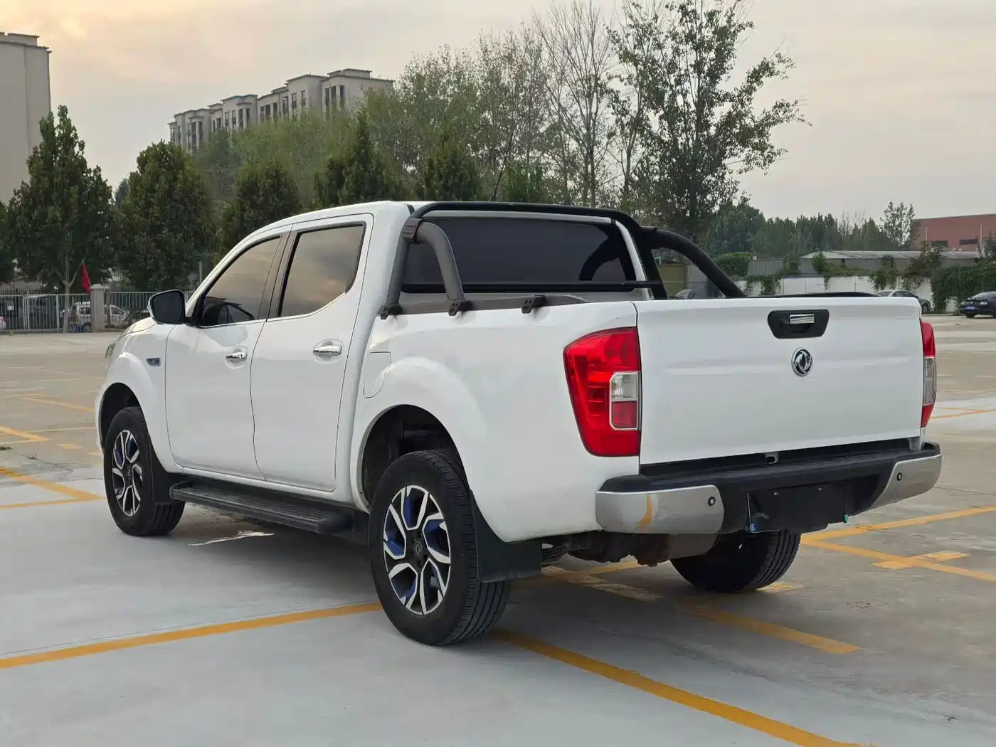 Dongfeng Rich 6 New Energy 2023 2023 Bucket Flagship Edition 350km