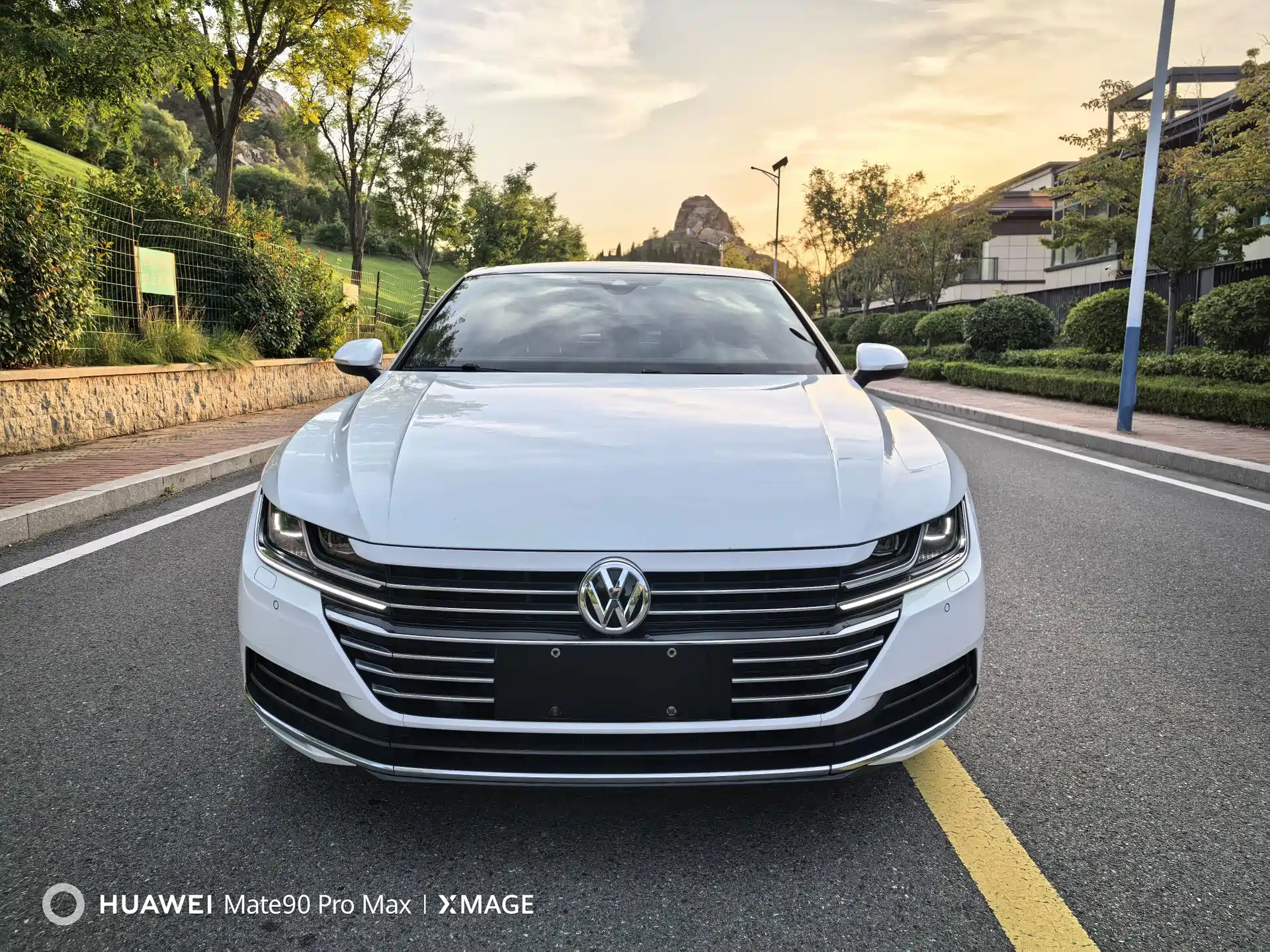 Photo 2 - Volkswagen CC