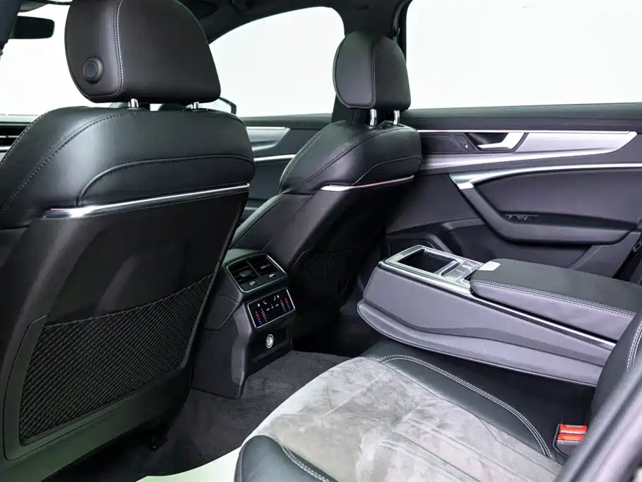 AUDI A6L NEW ENERGY