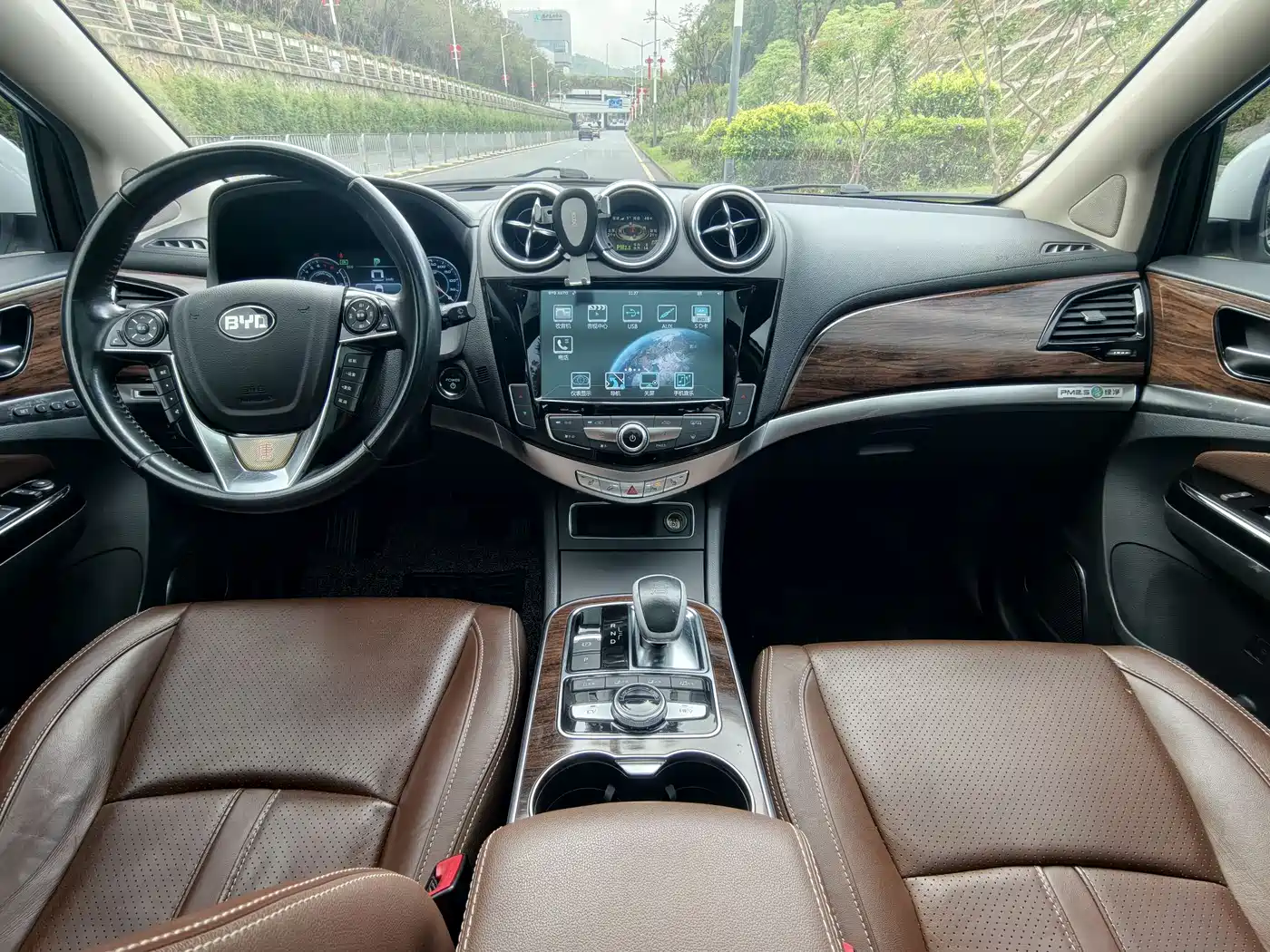 BYD Tang New Energy 2015 2.0T 4WD Flagship фото 6