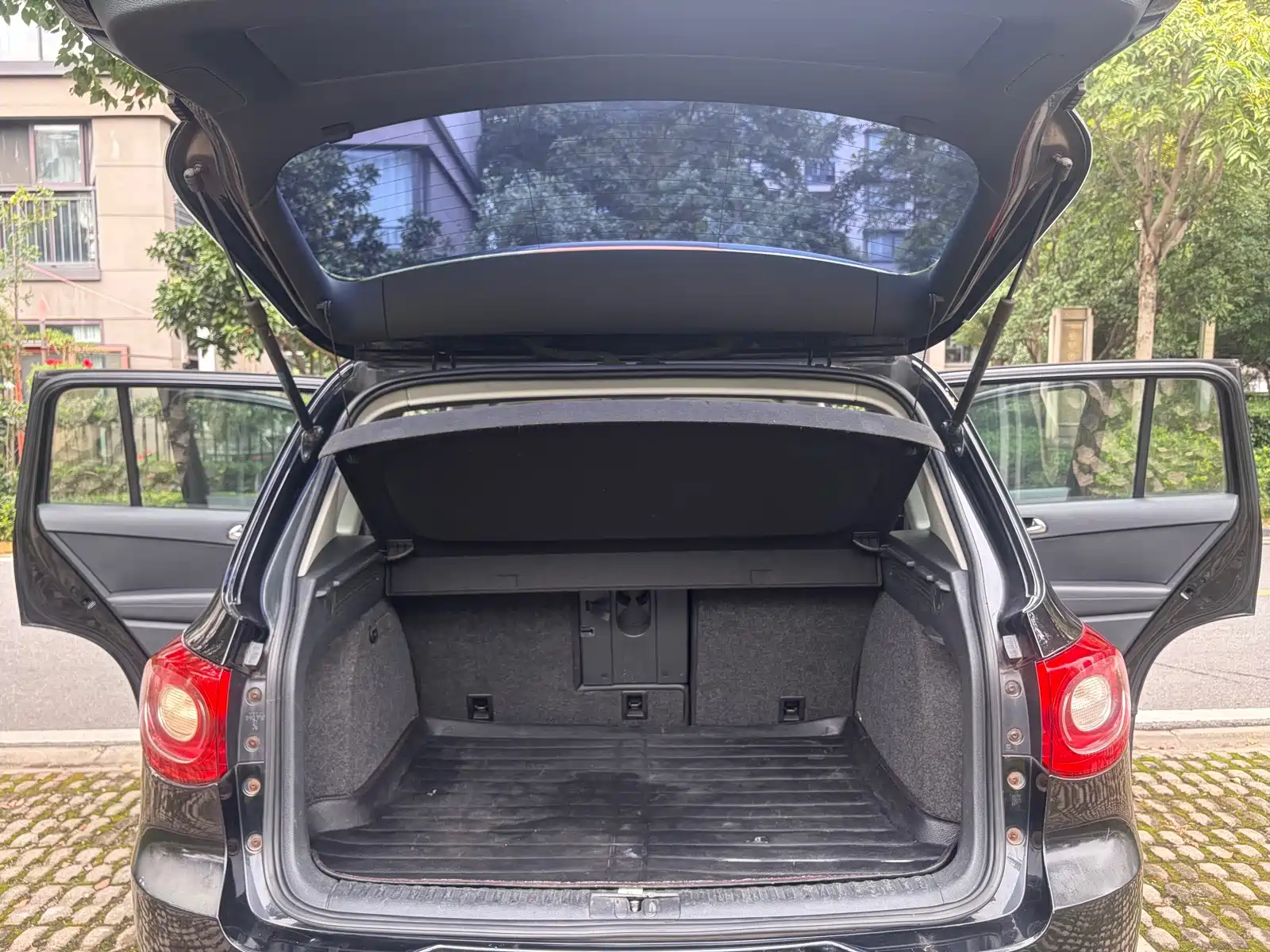 Фото 20 - Volkswagen Tiguan