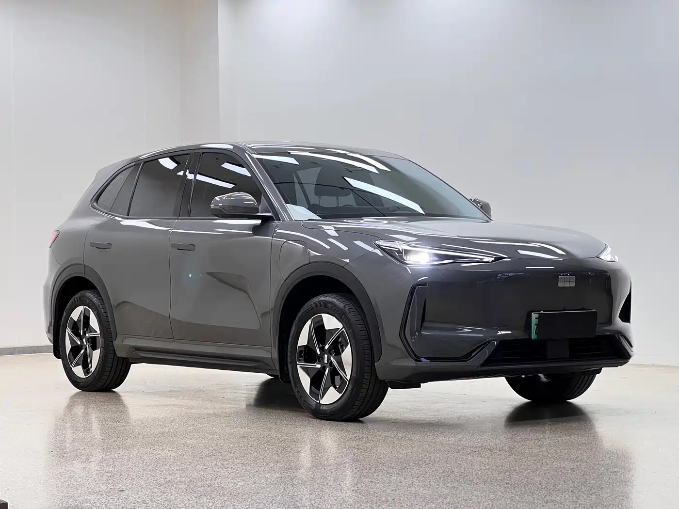 GEELY GALAXY GALAXY E5