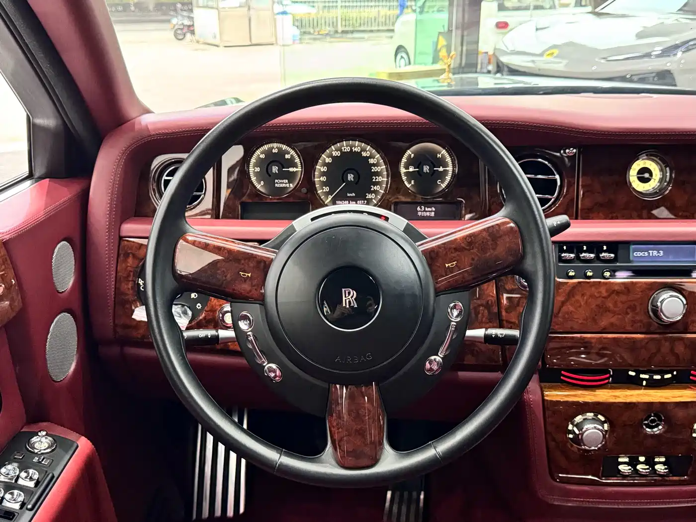 Фото 31 - Rolls-Royce Phantom