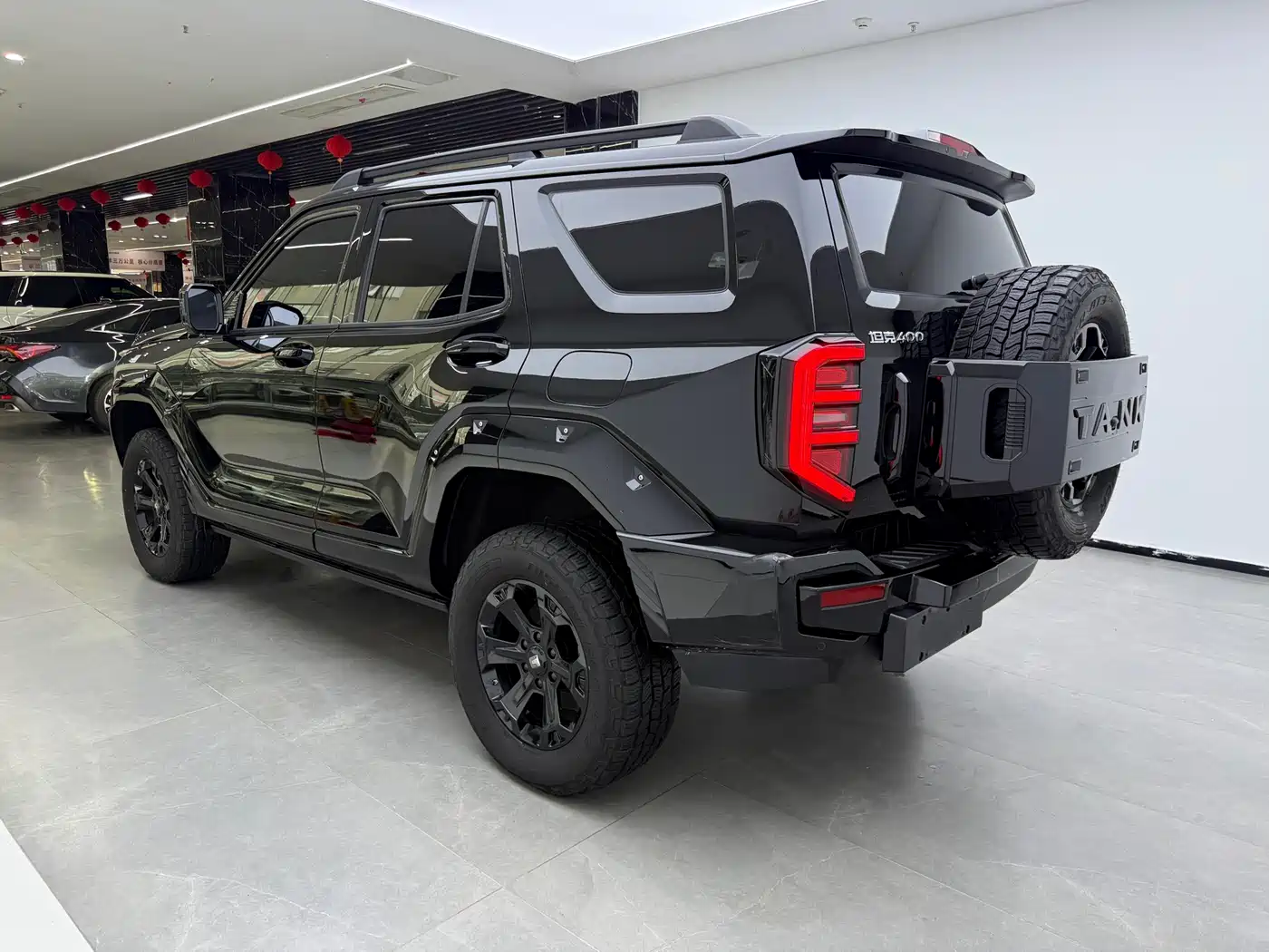 TANK TANK 400 NEW ENERGY