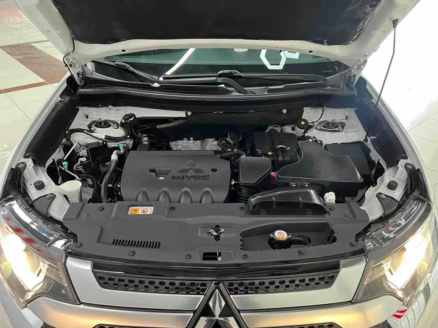 Mitsubishi Outlander 2022 2021 2.0L 2WD Smooth Ride Version 5-Seater