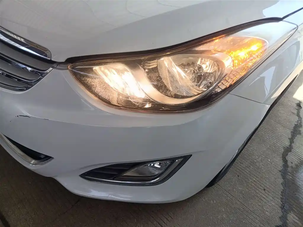 Hyundai Langdong 2012 1.6L Automatic Fashion фото 18