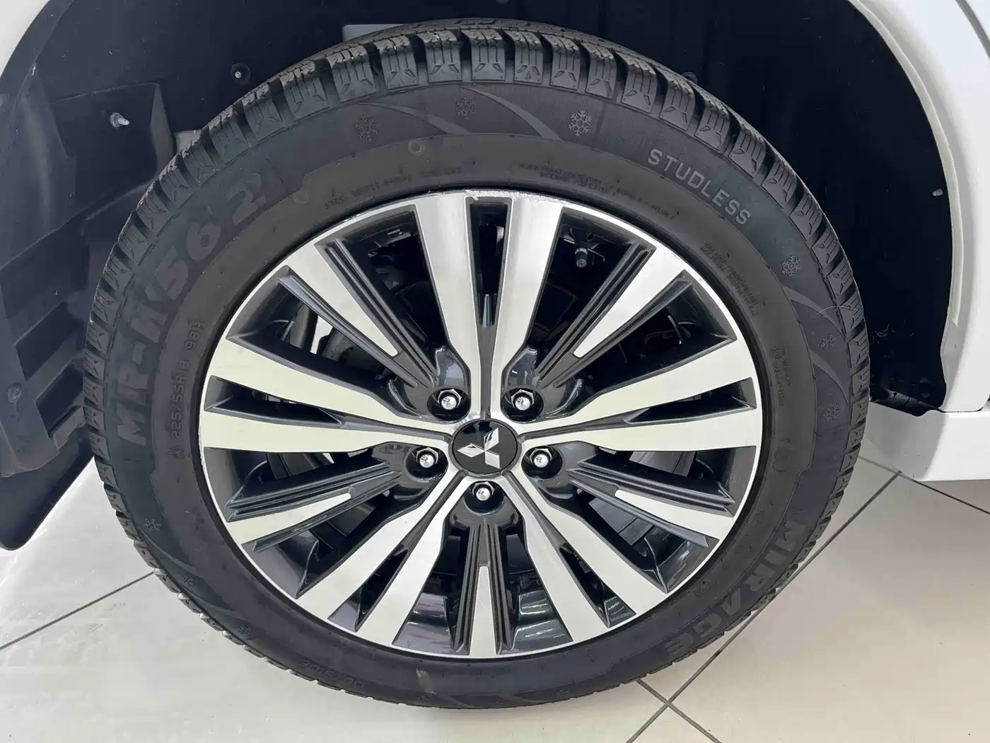 Mitsubishi Outlander 2022 2021 2.0L 2WD Smooth Ride Version 5-Seater