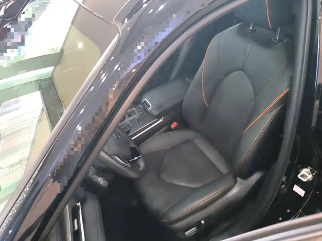 Toyota Crown Kluger 2025 2024 2.5L HEV 4WD Luxury Edition