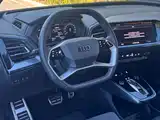 Фото 10 - Audi Q5 e-tron