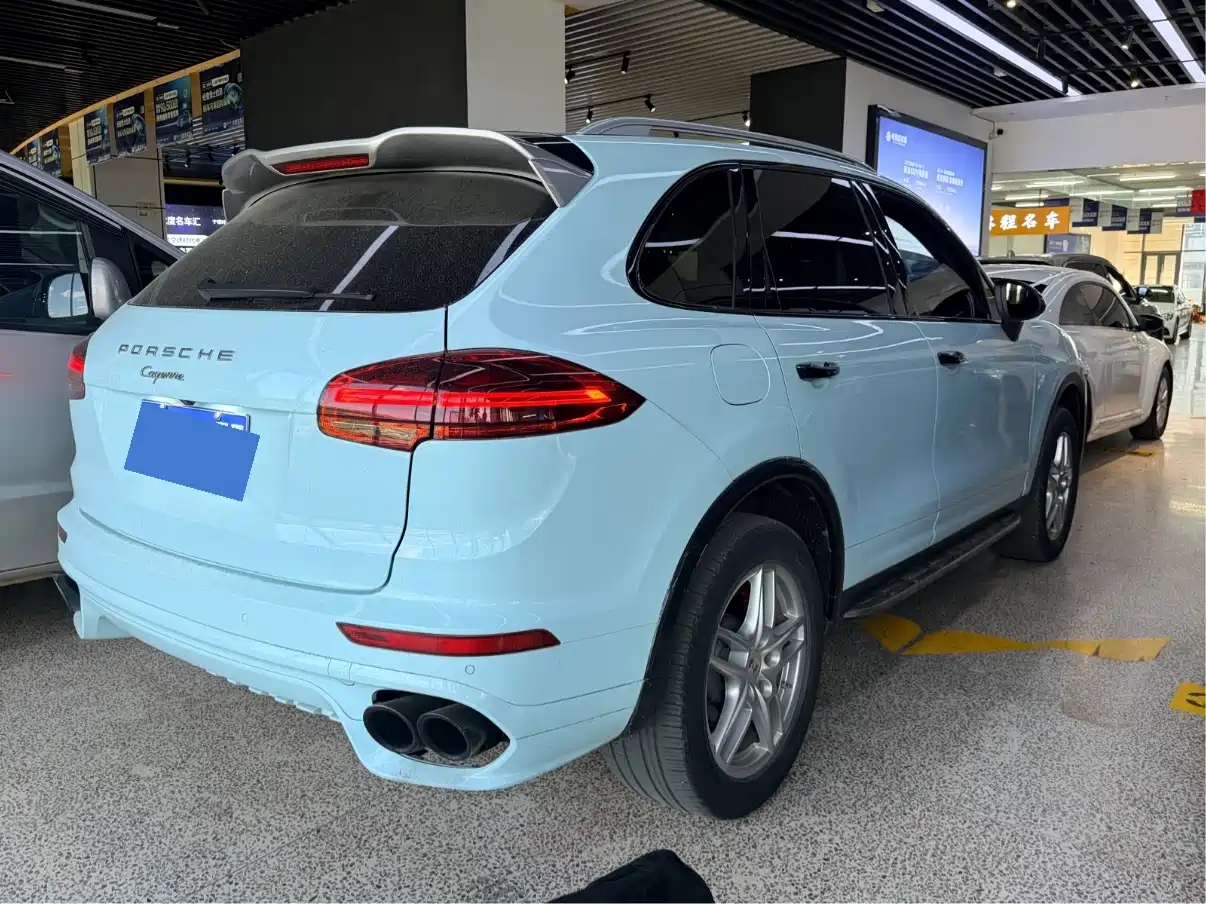 Porsche Cayenne 2014 Cayenne Platinum Edition 3.0T фото 5