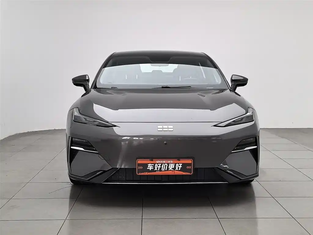 GEELY GALAXY GALAXY E8