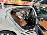 Фото 14 - Volvo S60