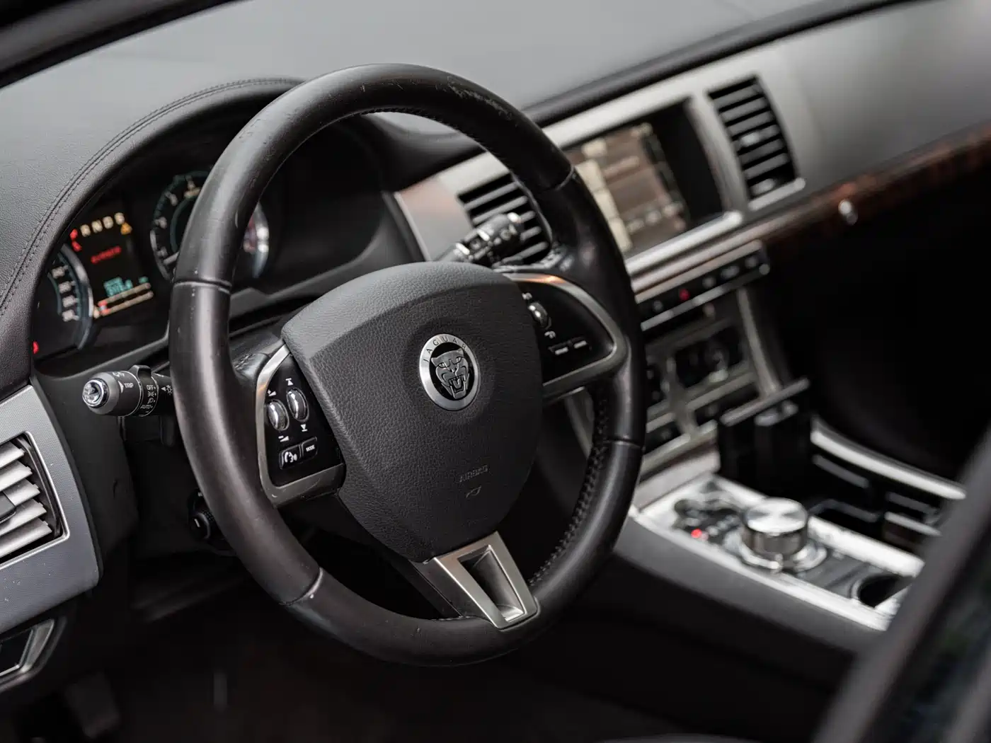 Фото 6 - Jaguar XF