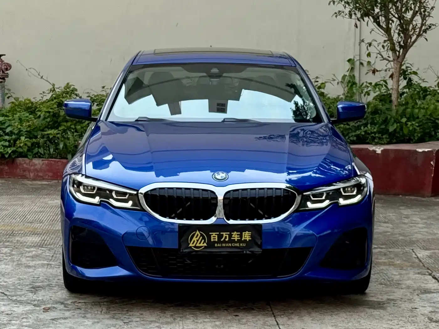 BMW 3 SERIES