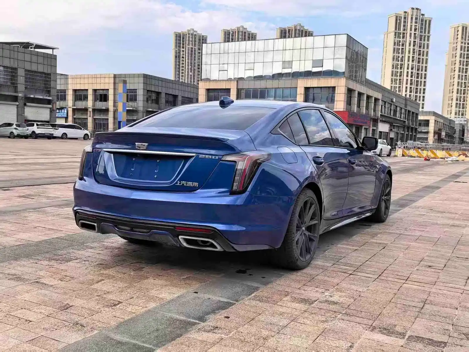 صورة 9 - Cadillac CT5