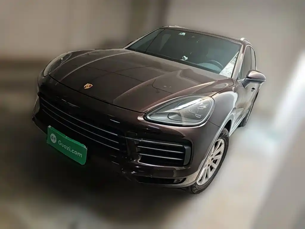 Фото 2 - Porsche Cayenne