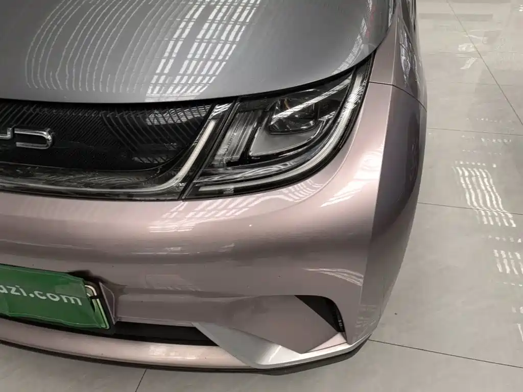 Фото 24 - BYD Dolphin