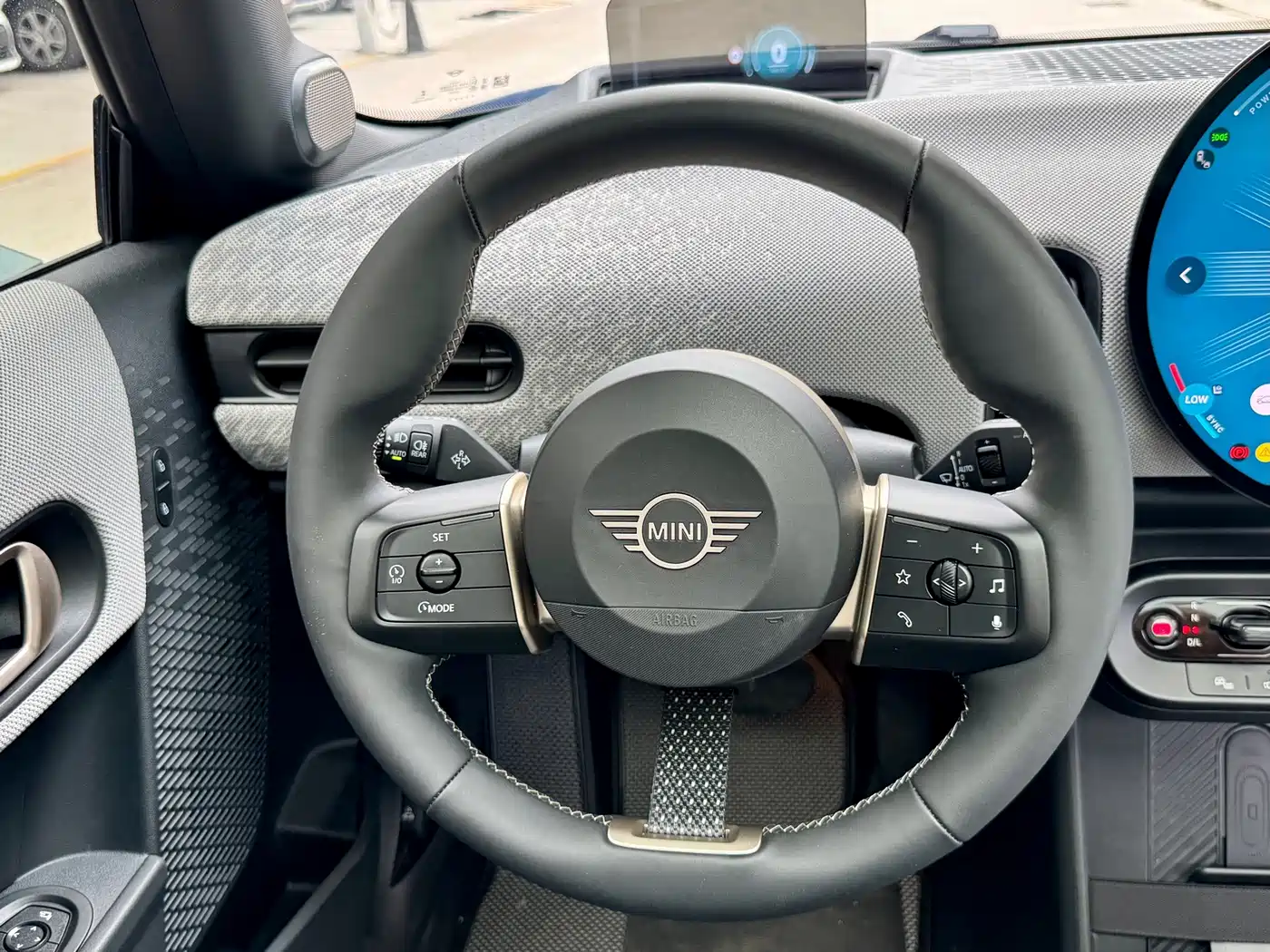 MINI MINI 2025 2025 2.0T COOPER S Artist