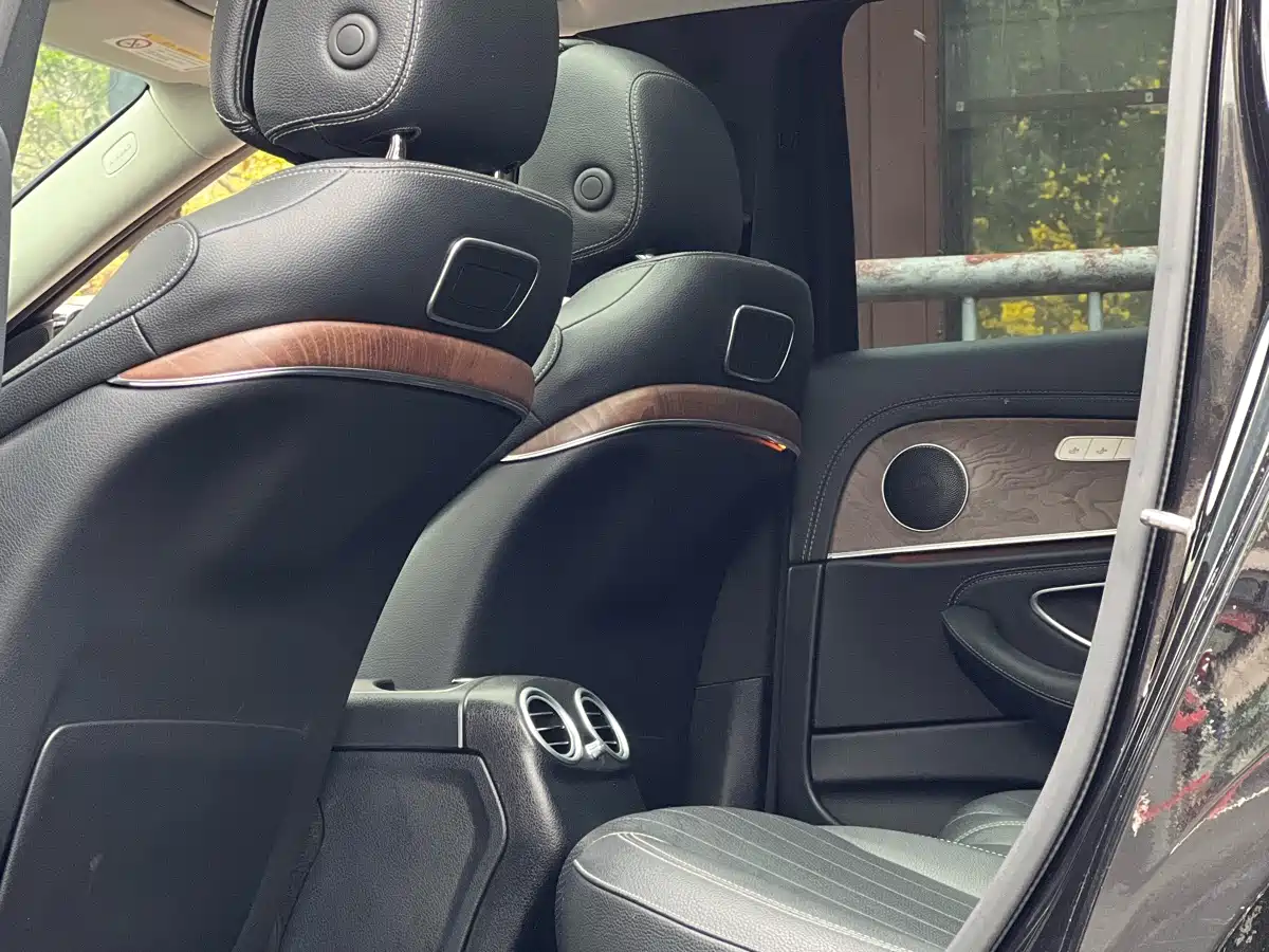 Mercedes-Benz E-Class 2019 E 200 L фото 17