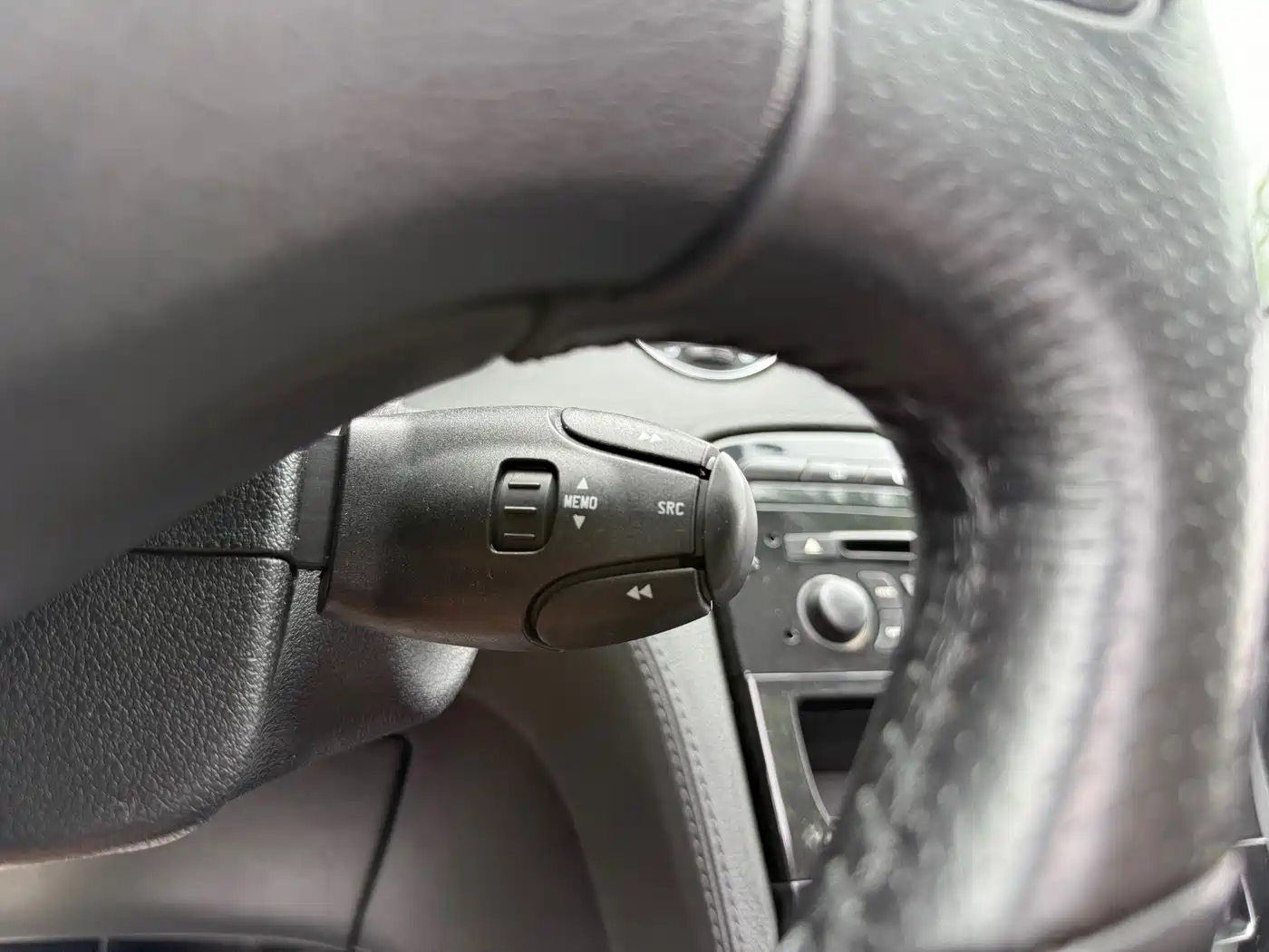 Peugeot 308 (Import) 2012 2012 1.6T CC Luxury
