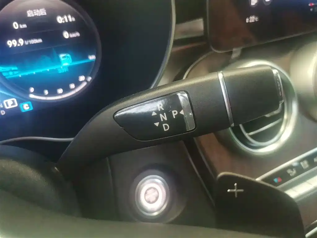 Mercedes-Benz GLC 2020 Facelift GLC 300 L 4MATIC Dynamic фото 10