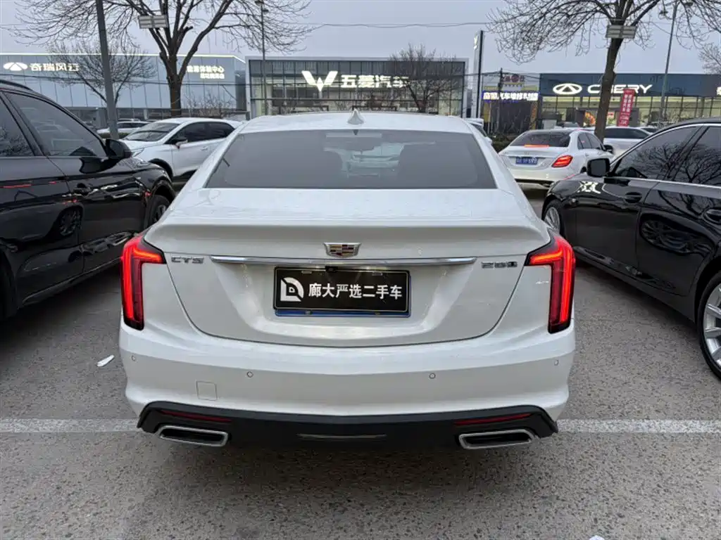 CADILLAC CT5