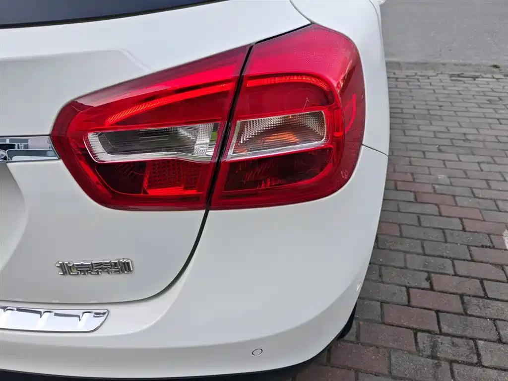 Mercedes-Benz GLA 2016 GLA 200 Dynamic фото 8