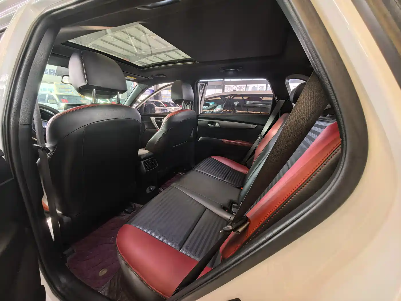 Kia Sportage 2019 1.4T DCT Smart Luxury GLS Edition фото 12