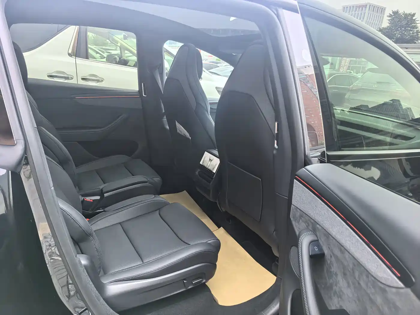Tesla Model Y L 2026 2025 Facelift Long Range AWD