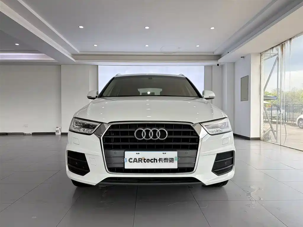 Audi Q3 2018 30th Anniversary Edition 30 TFSI Fashion фото 3