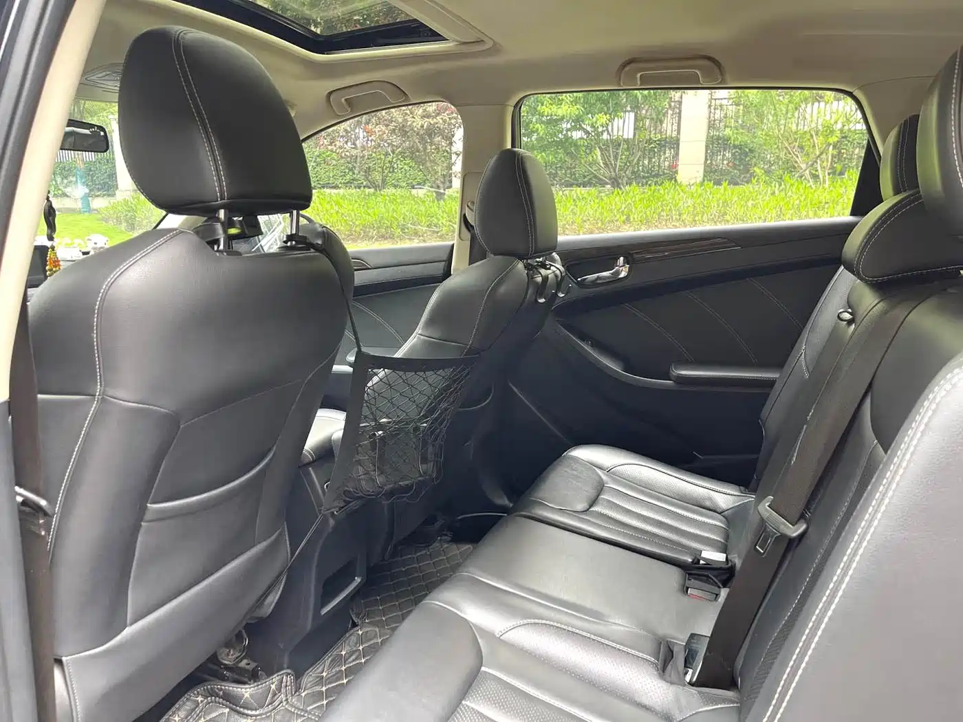 Dongfeng Fengguang Fengguang 580 2020 2020 1.5T CVT Luxury