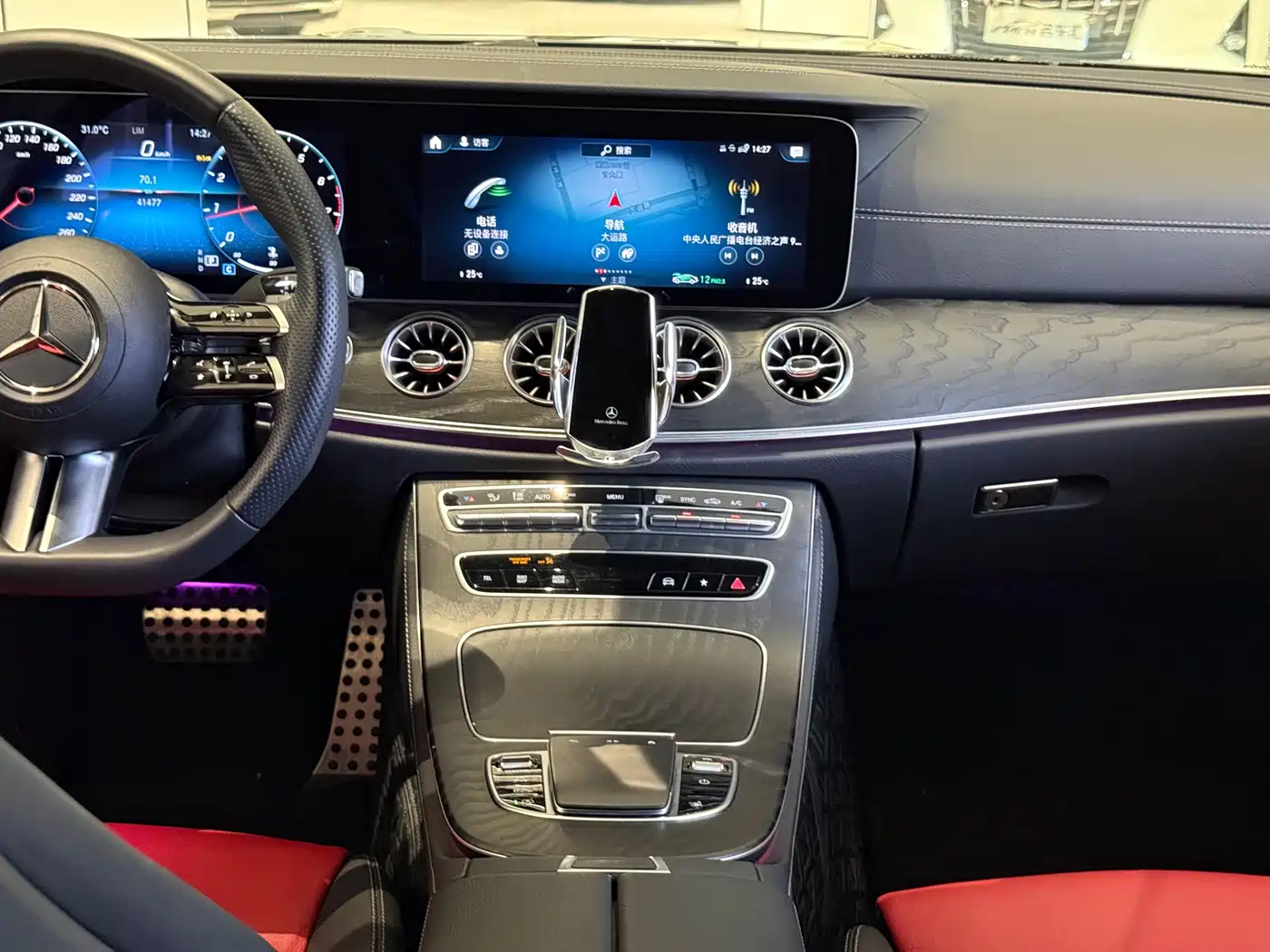 MERCEDES-BENZ E-CLASS (IMPORTED)