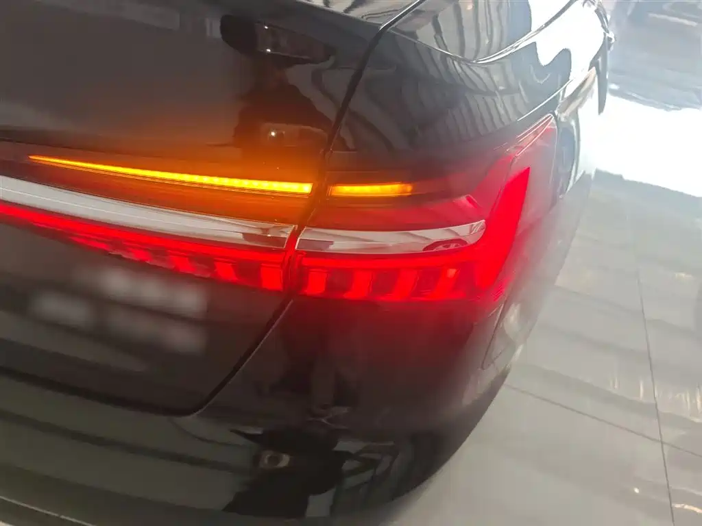 Audi A6L 2023 Facelift 45 TFSI Premium Dynamic фото 24