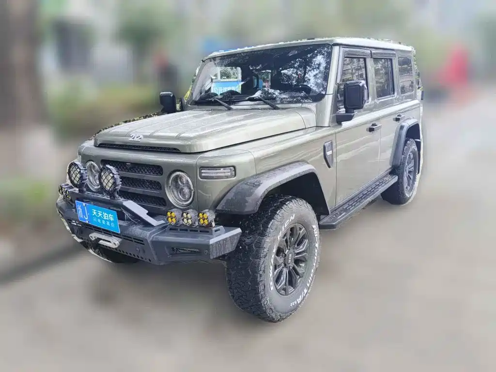 Photo 1 - 212 T01