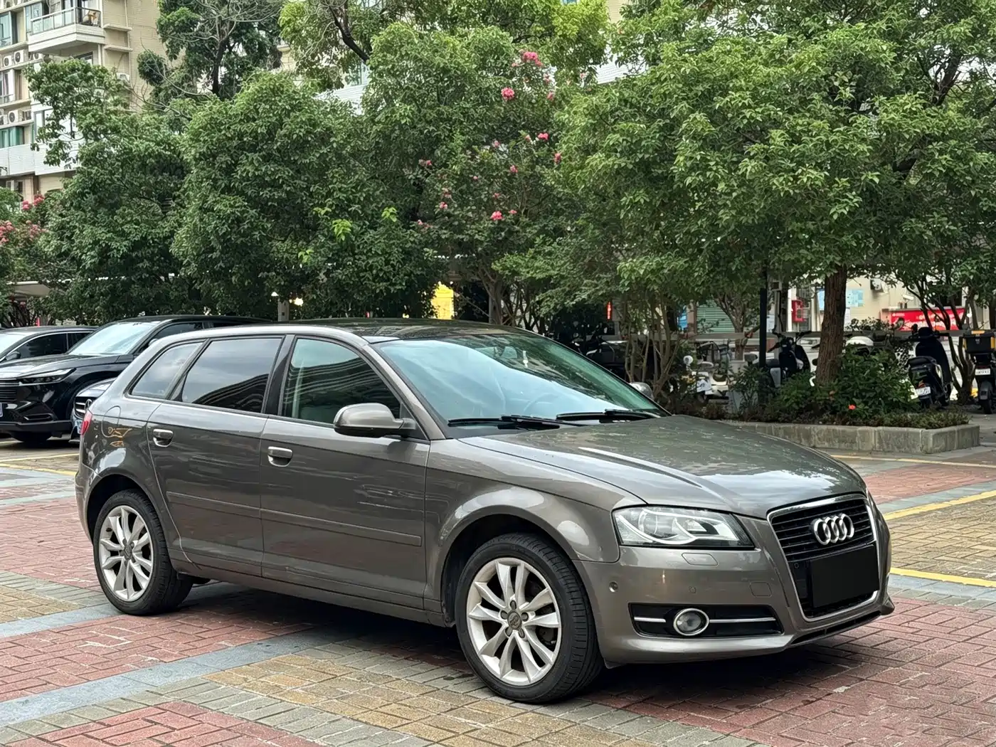Audi A3 (Import) 2011 2010 Sportback 1.8T Luxury Model