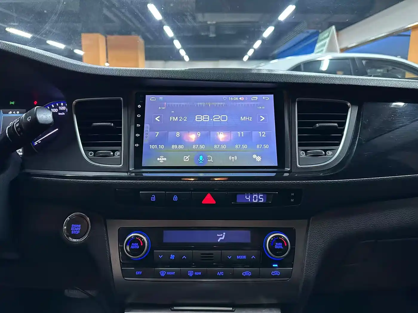 Hyundai Mistra 2014 1.8L Auto Premium DLX фото 11