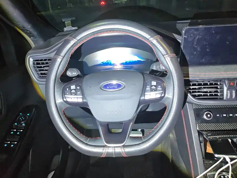 Ford Escape 2021 2020 EcoBoost 245 AWD ST-LINE