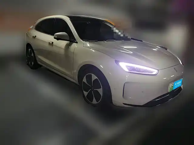 AITO Wenjie AITO M5 2022 Pure Electric RWD Standard Edition — фото 3