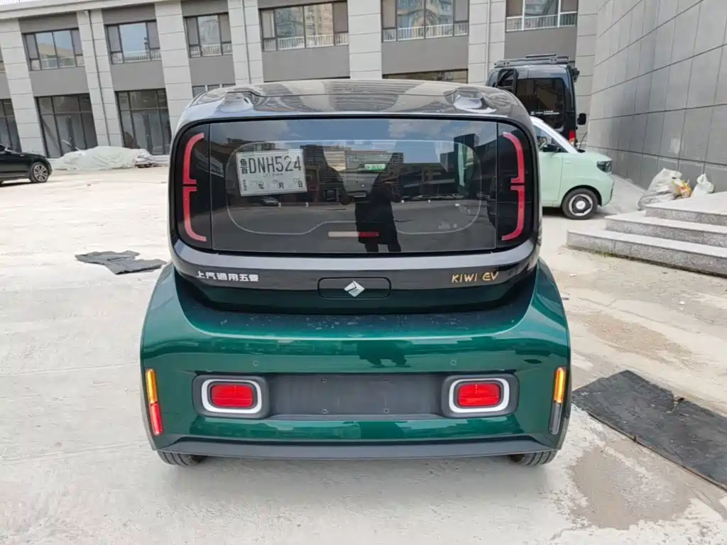 Baojun KiWi EV 2024 2022 Designer Lite NMC