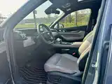 Photo 4 - Geely Atlas L
