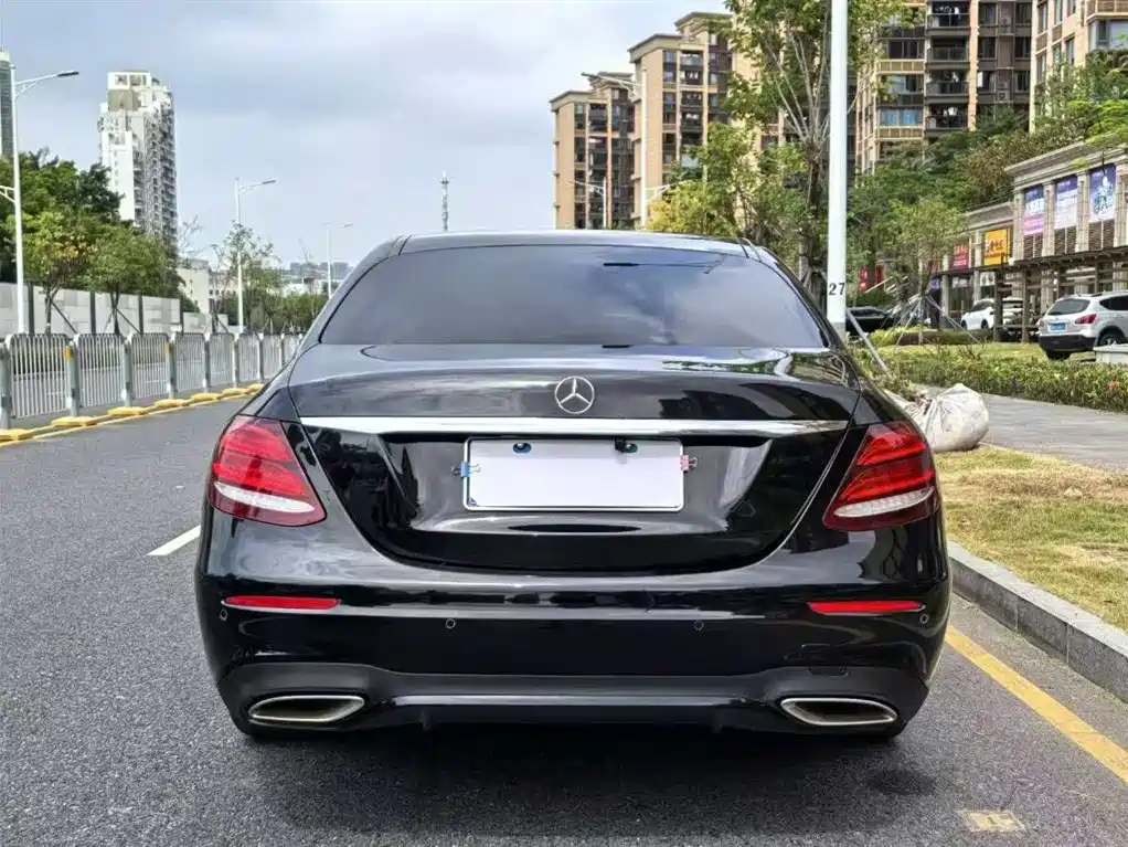 Mercedes-Benz E-Class 2017 E 300 Sport фото 10