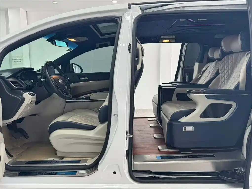 Buick GL8 2020 Model Land Business Class 652T Luxury фото 7