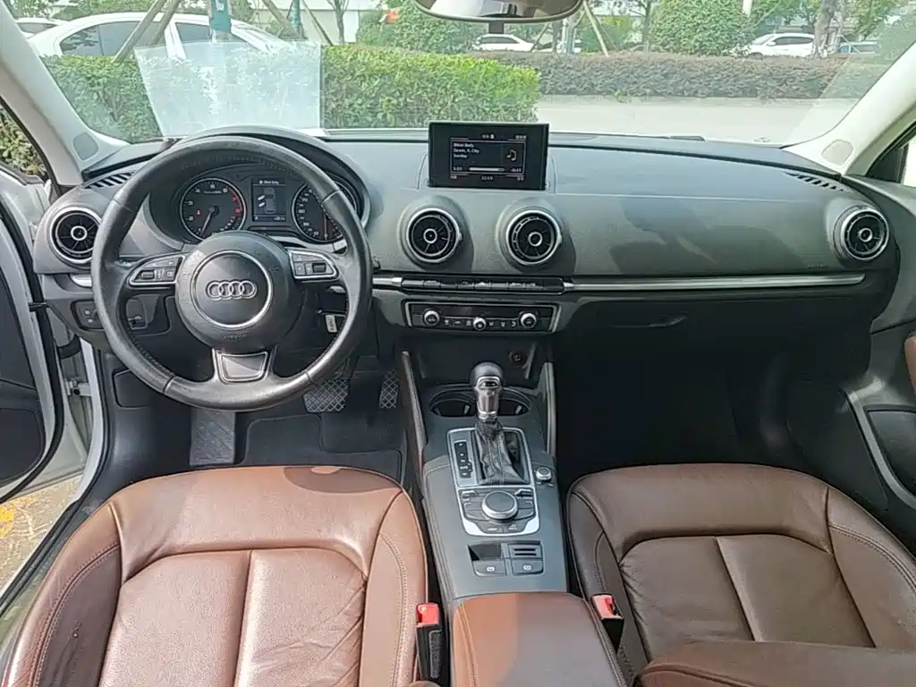 Фото 10 - Audi A3