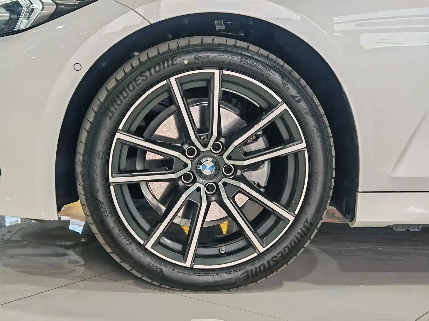 BMW 3 Series 2026 2026 325Li M Sport Package