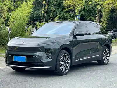NIO ES8