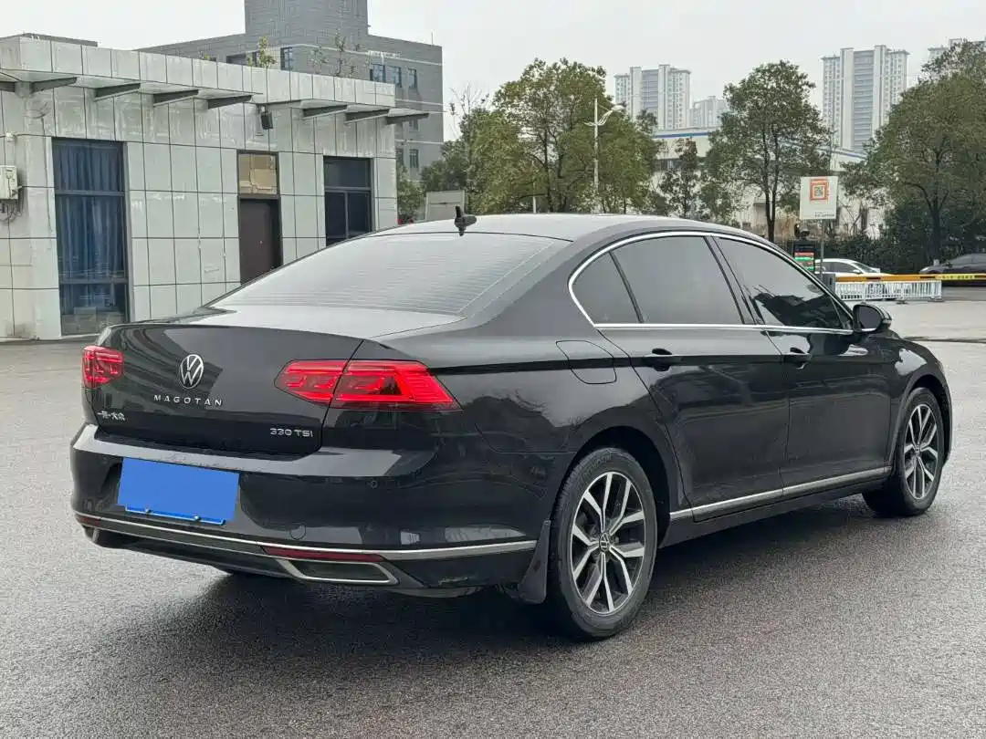 Volkswagen Magotan 2020 330TSI DSG Leading фото 4