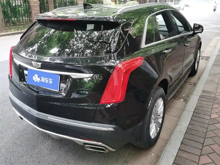 Cadillac XT5 2017 Anniversary Edition 25T Technology фото 3